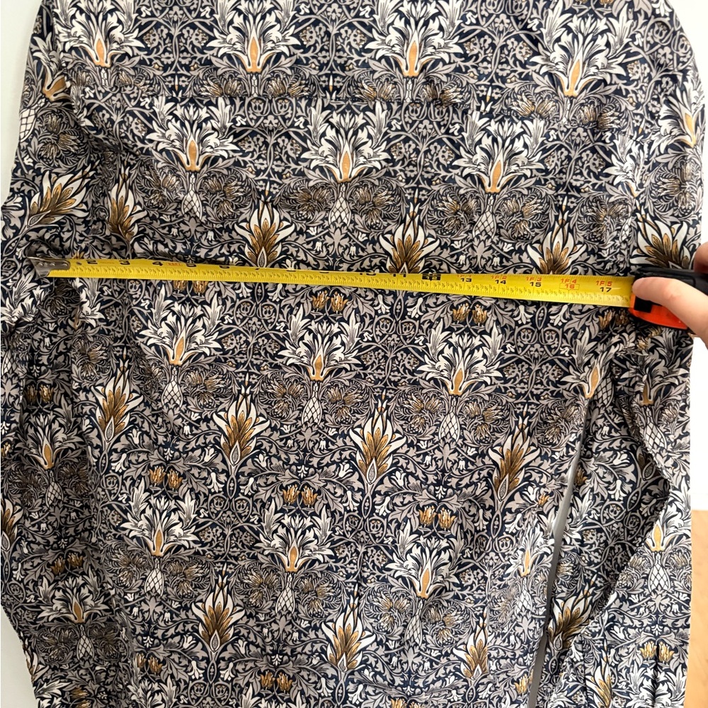 H&M x Morris & Co. Shirt with Gold & Cream Floral Print - Picture 7 of 7